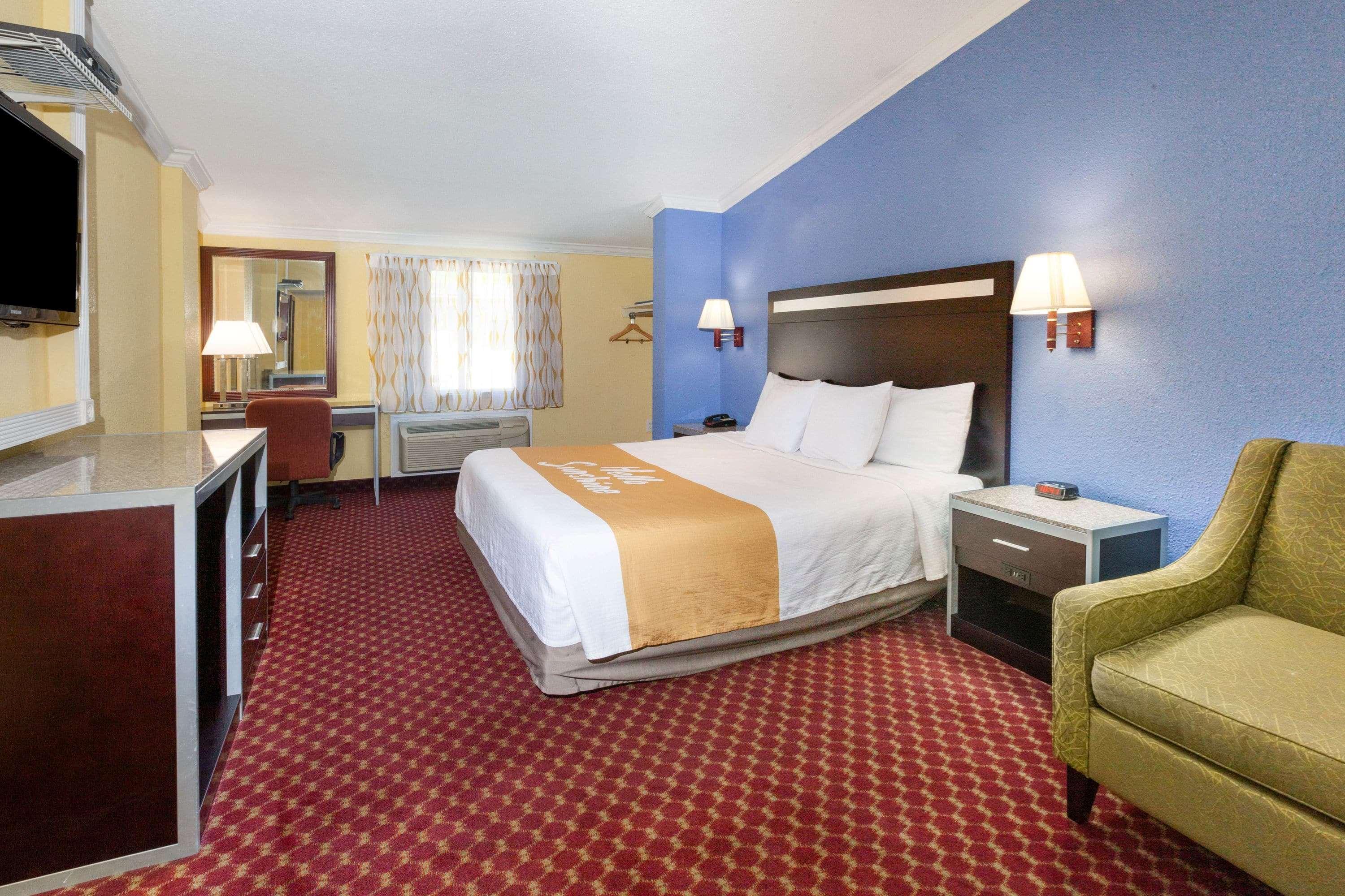 Days Inn By Wyndham Nanuet / Spring Valley Exterior foto